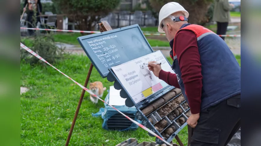 İzmir'den Depreme Bilimsel Kalkan