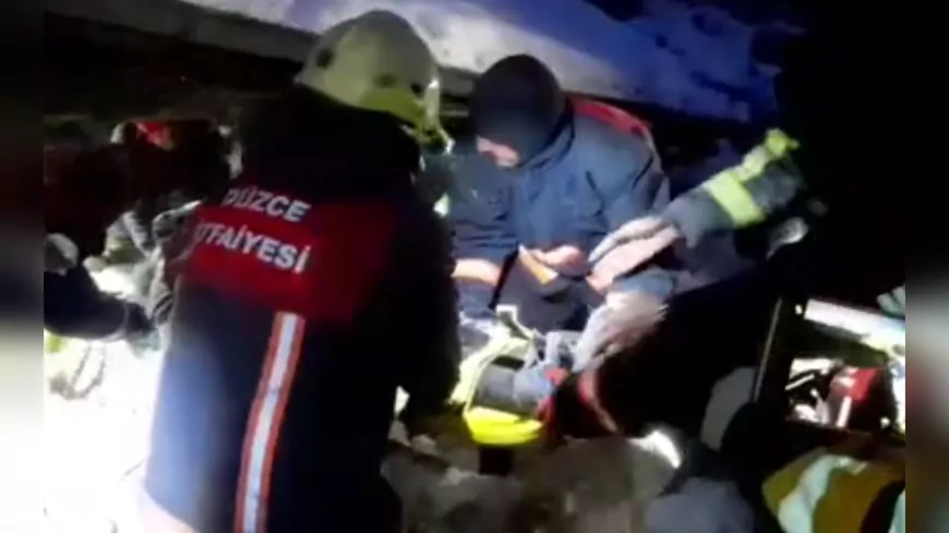 Düzce İtfaiyesi, 6 Şubat Depremini Unutmadı: İlk 3 Gün Sıfır Uykuyla Çalıştık