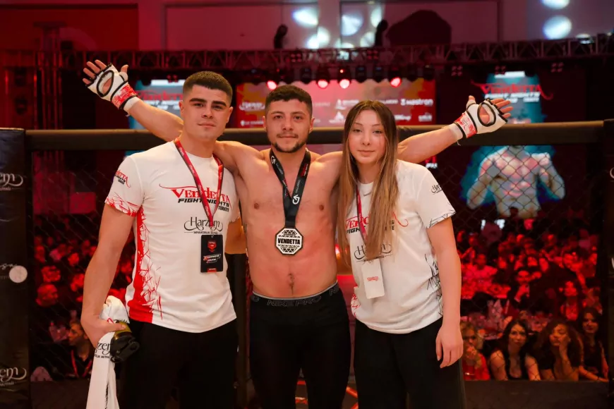 Eskişehirli Dövüşçü Doğan Kılıç, Vendetta Fight Nights 49’da Yunan Rakibini Mağlup Etti
