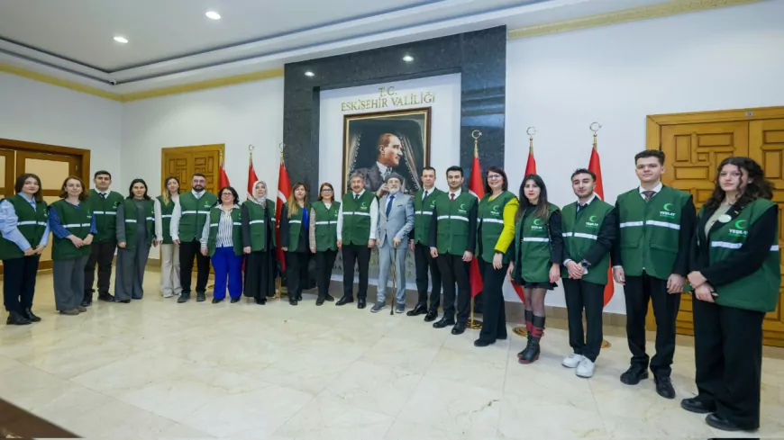 Yeşilay Eskişehir Şubesinden Vali Dr. Erdinç Yılmaz’a Ziyaret