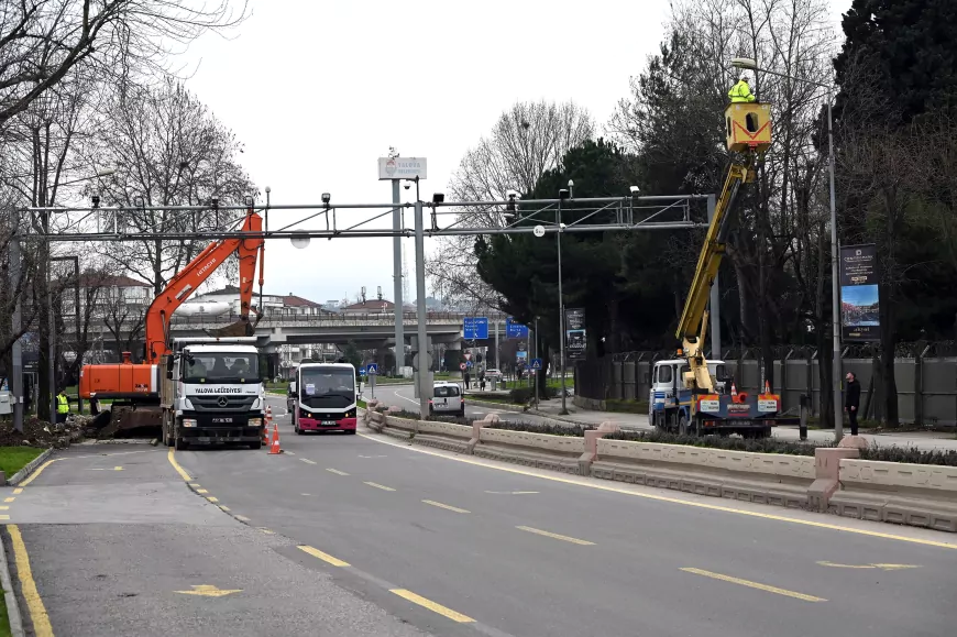 Yalova Kent Girişinde Trafiği Rahatlatacak Yol Genişletme Çalışması