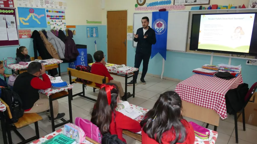 Trabzon Büyükşehir’den Çocuklara “Akran Nezaketi” Eğitimi