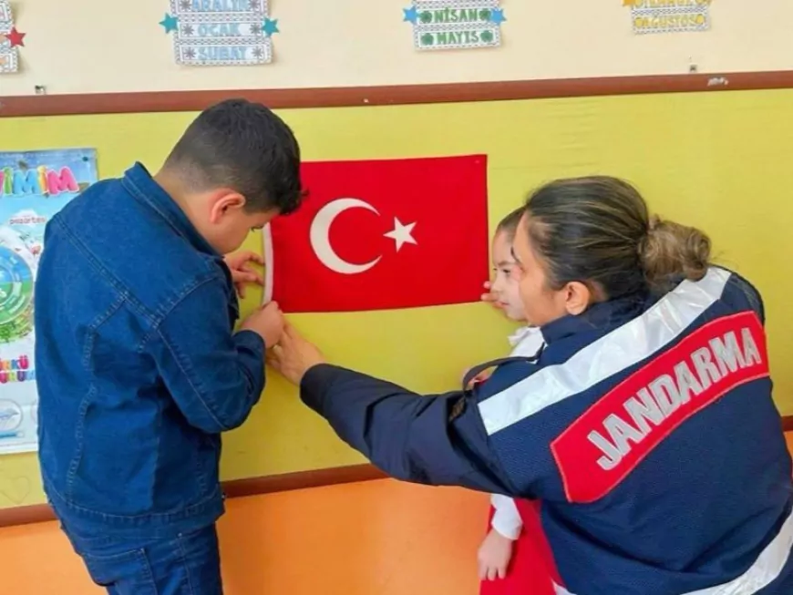 Jandarma’dan 7 İlde Çocuklarla Anlamlı Buluşma
