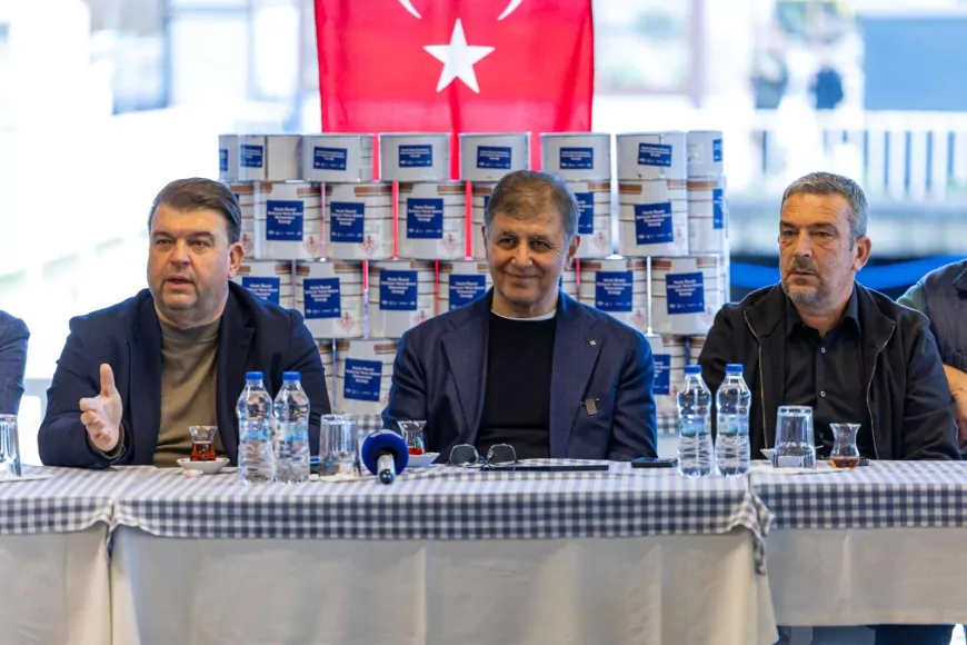 İzmir’de Küçük Ölçekli Balıkçılara Tekne Bakım Desteği Başladı