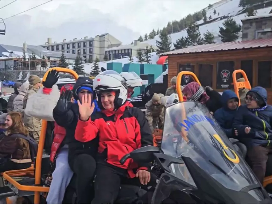 Erzurum İl Jandarma Komutanlığı Özel Gereksinimli Çocukları Kış Eğitim Merkezi’nde Ağırladı
