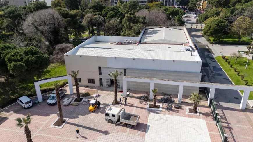 Başkan Tugay’dan Kültürpark’a Yeni Kütüphane Müjdesi