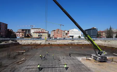 Kurtuluş Kapalı Pazar Yeri Projesinde Çalışmalar Sürüyor
