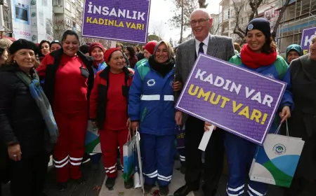 Kazım Kurt: “8 Mart Kadınların Eşitlik ve Özgürlük Mücadelesinin Simgesi”