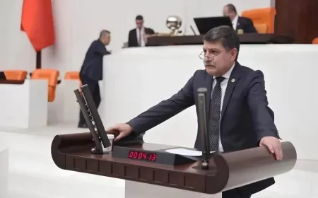 CHP Kocaeli Milletvekili Prof. Dr. Mühip Kanko: “Diş hekimliği için 22 milyon randevu talebi var, 10 bin diş hekimi atama sözü nerede”