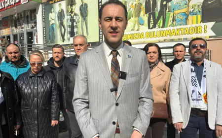 Anahtar Parti’den Kurtuluş Pazaryeri Çalışmaları Nedeniyle Trafiğe Kapatma Kararına Tepki