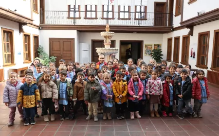 Miniklerden Tarihe Yolculuk