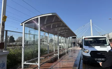 Kocaeli’de Duraklar Büyükşehir’le Pırıl Pırıl