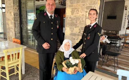 Jandarma Ekiplerinden Muzaffer Nine’ye Anlamlı Ziyaret