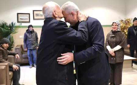 Yıllar Geçti Gönül Bağı Kopmadı