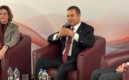 Ahmet Akın’dan Eskişehir’de Dikkat Çeken Kent Konseyi ve “Biz” Vurgusu