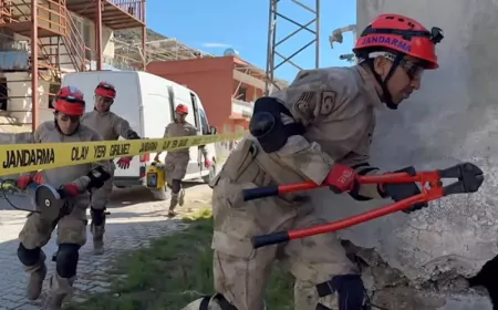 Osmaniye’de Jandarma Komandolara Afet Eğitimi