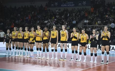 Osman Aşkın Bak’tan VakıfBank’a Tebrik Mesajı