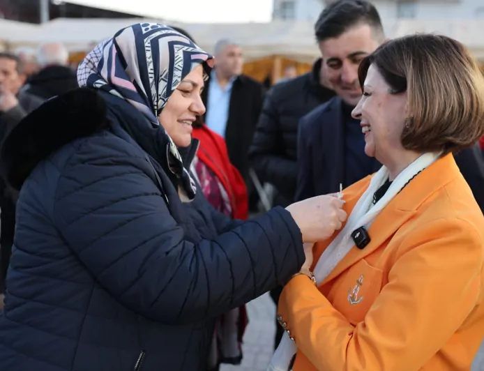 Büyükşehir’in İftar Sofrası Alpu’da Kuruldu