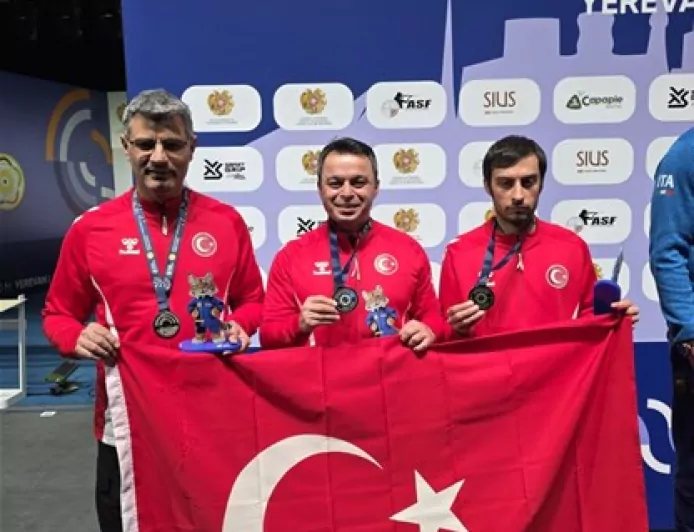 Bakan Osman Aşkın Bak’tan Milli Atıcılara Tebrik