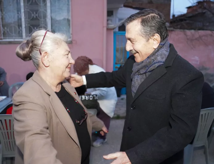 Başkan Ataç Yeşiltepe’de Vatandaşlarla İftar Sofrasında Buluştu