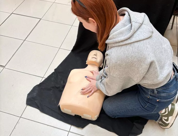 Eskişehir’de AVM’lerde İlk Yardım Farkındalık Standı Kuruldu
