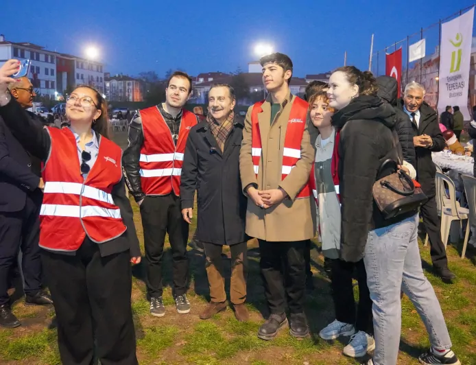 Kardeşlik Sofrası Çamlıca’da Kuruldu