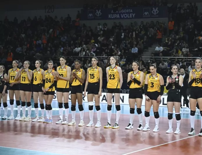 Osman Aşkın Bak’tan VakıfBank’a Tebrik Mesajı