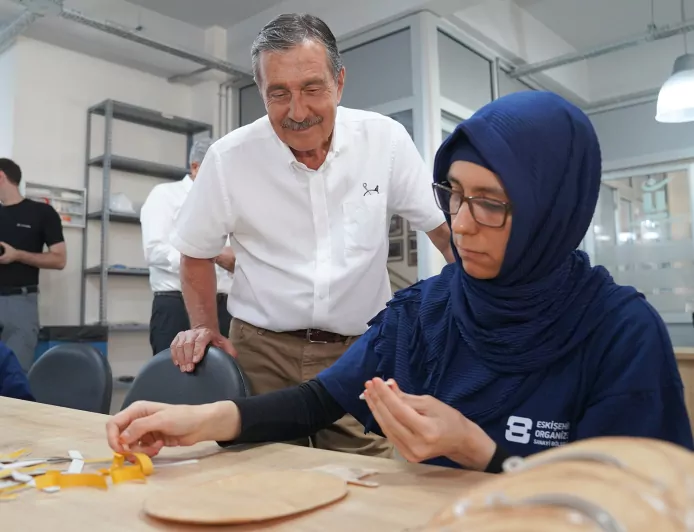 Tepebaşı’nda Özel Bireyler İçin Geleceğe Köprü