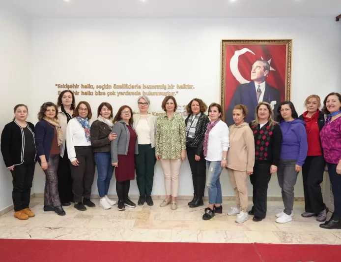 Ankara Hukuk Mezunu Kadınlardan Başkan Ünlüce’ye Ziyaret