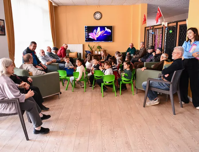 Nesiller Aynı Etkinlikte Buluştu