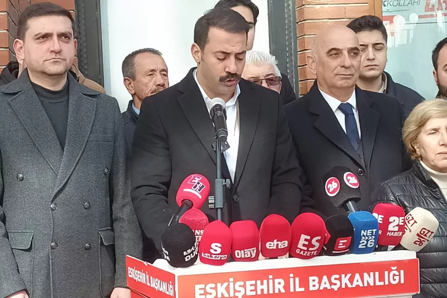 CHP Eskişehir İl Başkanı Yalaz, İmamoğlu’nun Mektubunu Okudu