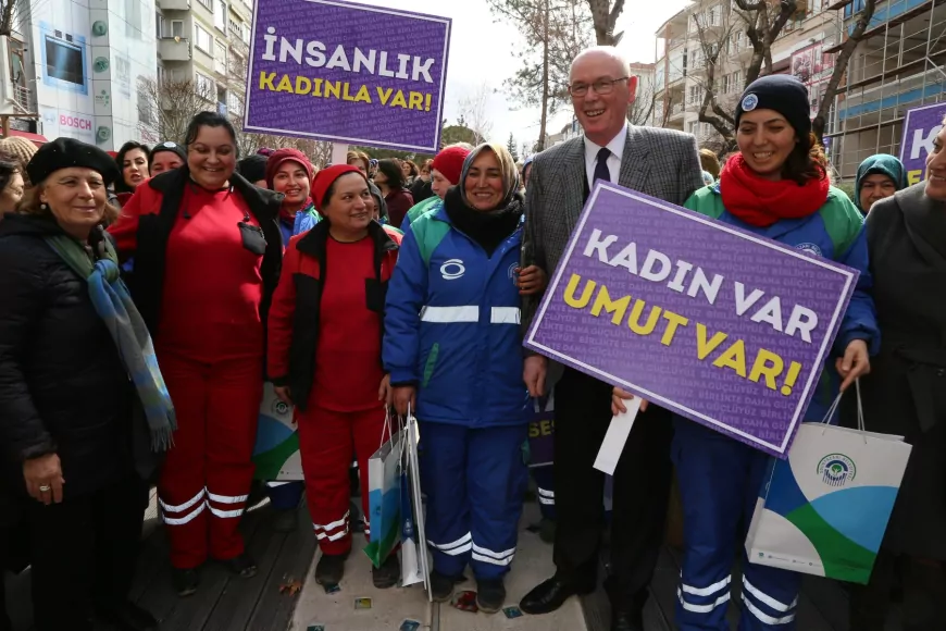 Kazım Kurt: “8 Mart Kadınların Eşitlik ve Özgürlük Mücadelesinin Simgesi”