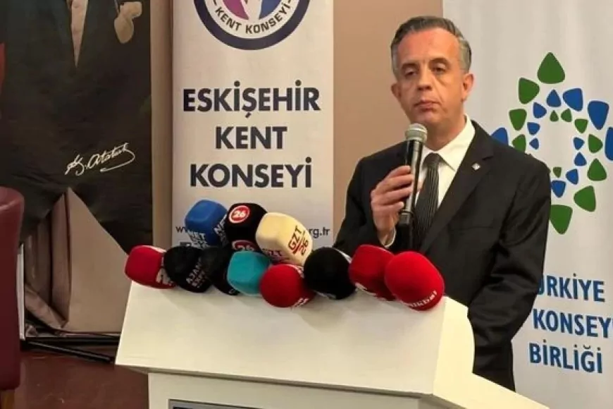 Ahmet Kapanoğlu Kentlerin Geleceğine İlişkin Değerlendirmelerde Bulundu