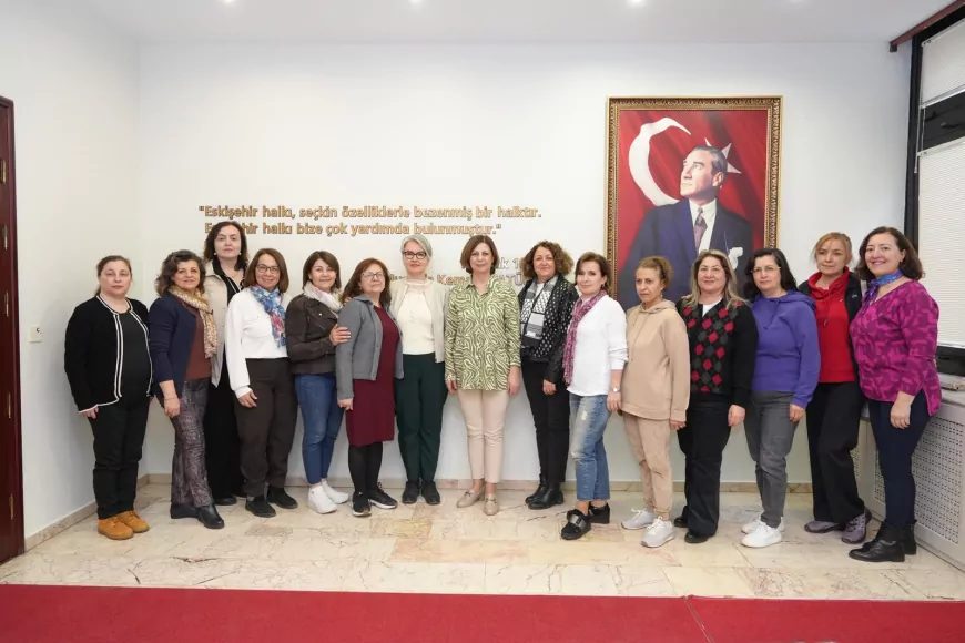 Ankara Hukuk Mezunu Kadınlardan Başkan Ünlüce’ye Ziyaret