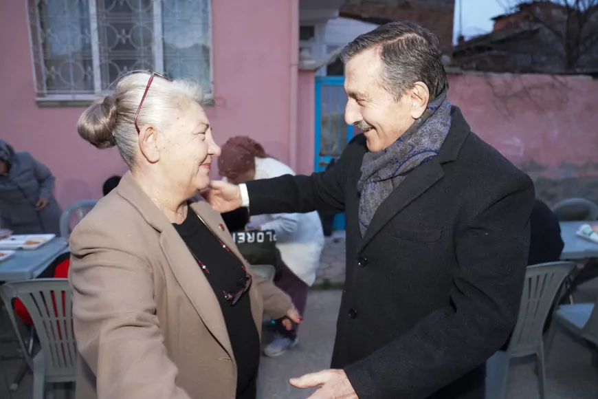 Başkan Ataç Yeşiltepe’de Vatandaşlarla İftar Sofrasında Buluştu