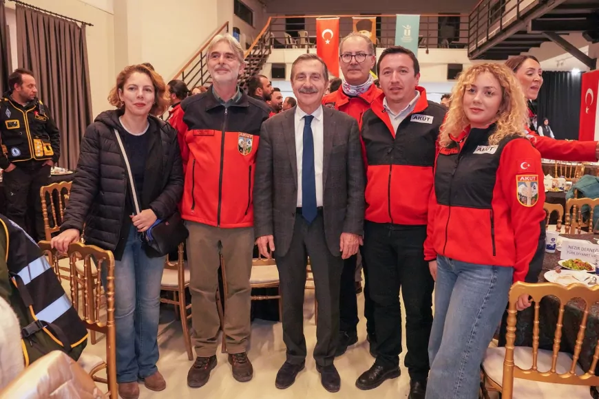 Tepebaşı’nda Arama Kurtarma Ekipleri İftar Sofrasında Buluştu