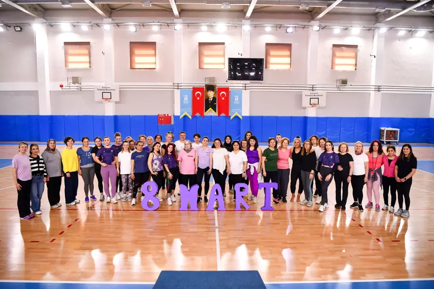Tepebaşı’nda Kadınlar Dans Ve Spor Etkinliğinde Keyifli Anlar Yaşadı