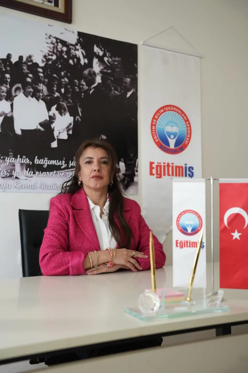 Eğitim İş Eskişehir Şubesinden İstiklal Marşı Tartışmasına Tepki