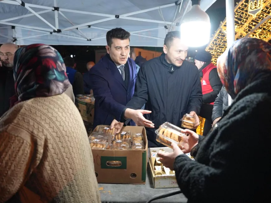 Düzce’de Kadir Gecesi’nde Kandil İkramı