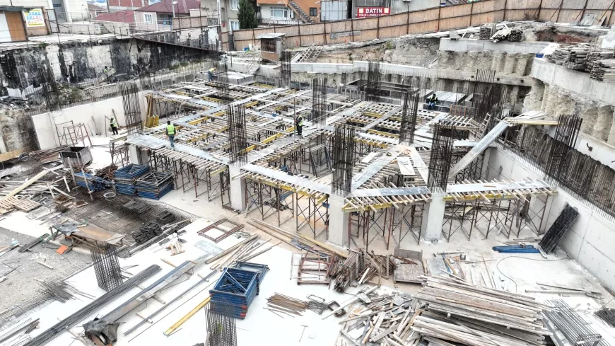 Dilovası Kent Meydanı Projesi Hızla Yükseliyor