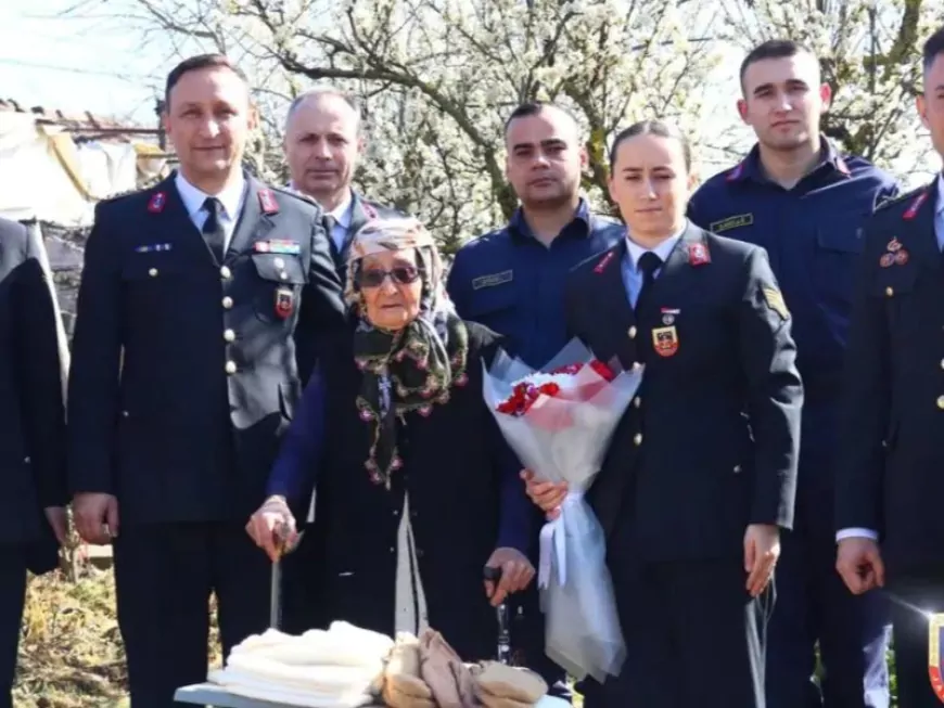 Giresun’dan Balıkesir’e Uzanan Vatan Sevgisi Mehmetçiği Isıttı