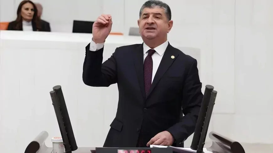 CHP PM Üyesi Antalya Milletvekili Av. Cavit Arı: “Bayramlar barış, adalet ve kardeşlik duygularını güçlendirmelidir”