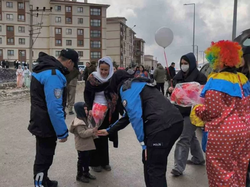 Şırnak’ta Nevruz’da Çocuklara Polis Sürprizi