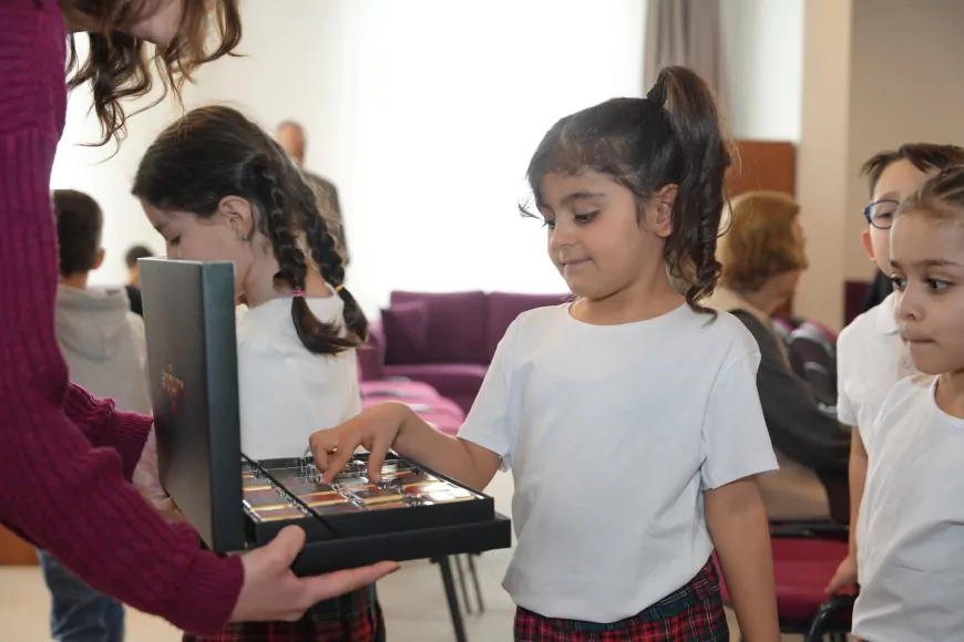 Eskişehir’de Miniklerden Yaşlılara Anlamlı Ziyaret