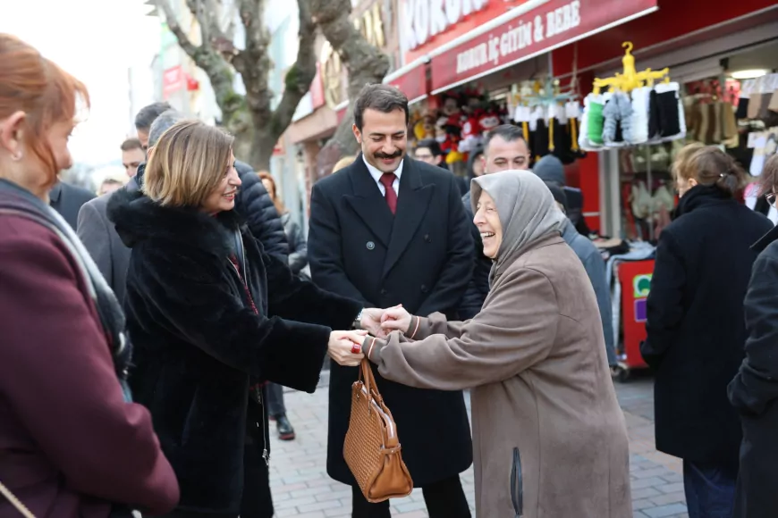 Ayşe Ünlüce Esnaf ve Vatandaşlarla Buluştu