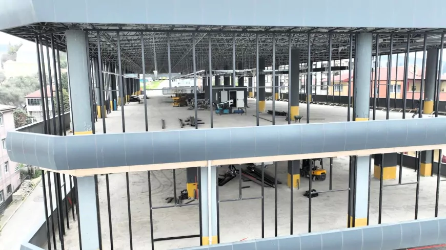 Dilovası’nda Katlı Otopark Hizmet Binasına Dönüşüyor