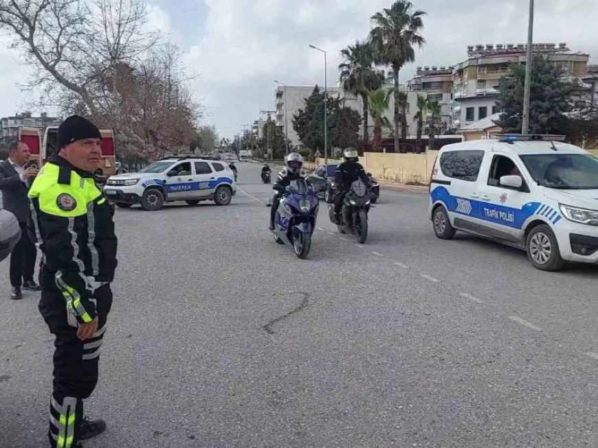 Trafik Polisine Motosikletli Veda