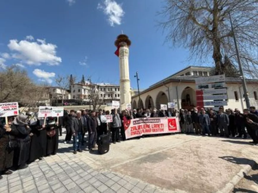 Zalimlere Lanet, Mazlumlara Destek Çağrısı Meydanlarda Yükseldi