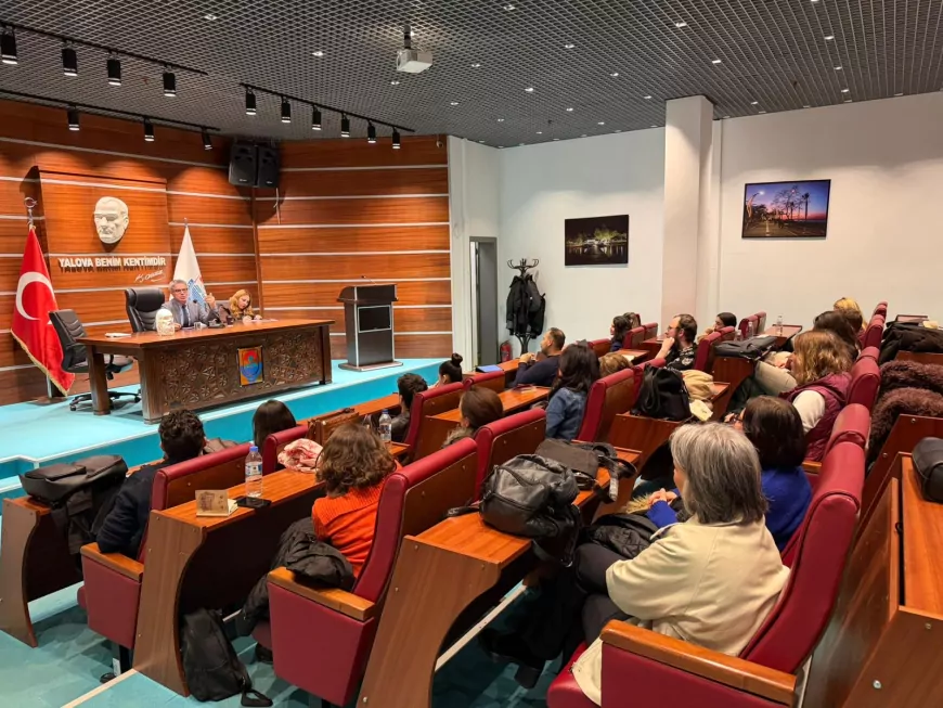 Yalova Belediyesi’nden Felsefe Konferansı
