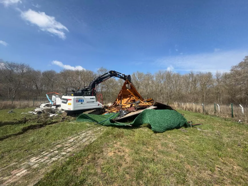 İSKİ, Terkos Havzası’ndaki Kaçak Yapıları Kaldırdı